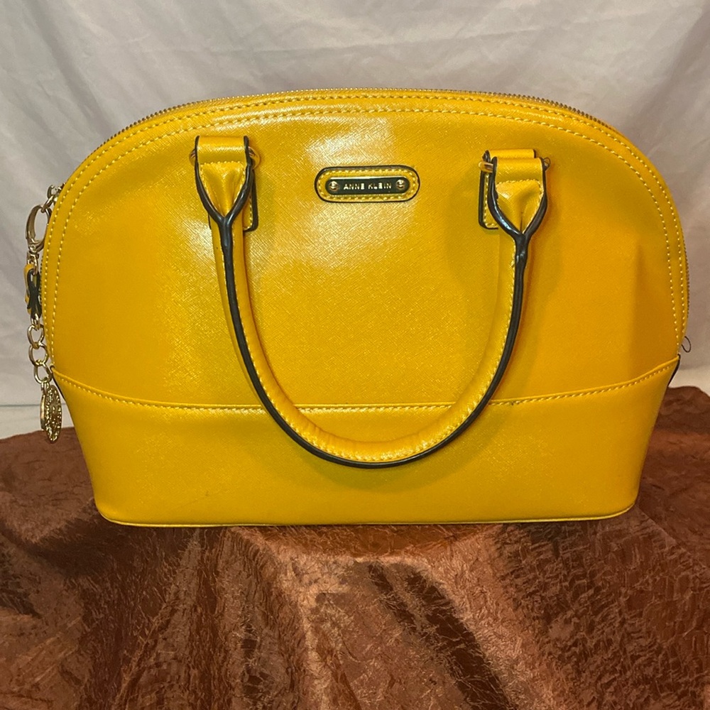 Vintage Anne Klein Yellow Alma style Handbag